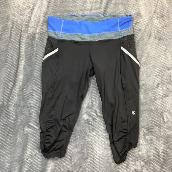 Lululemon Run a Marathon Reflective Ruched Capri Legging 8 - Picture 1 of 11